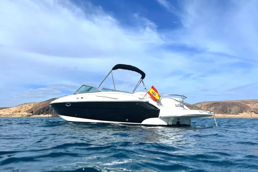 private-hire-speedboat-lanzarote-2