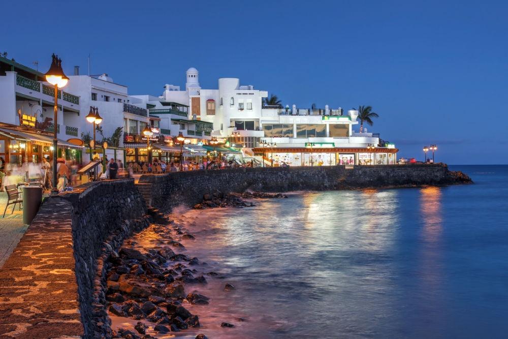 Things to do for families in Lanzarote - Playa Blanca Promenade