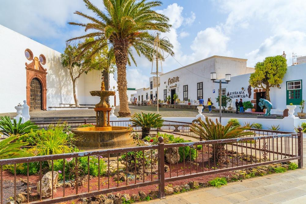 Things to do in Lanzarote 2023 - Teguise Marketi