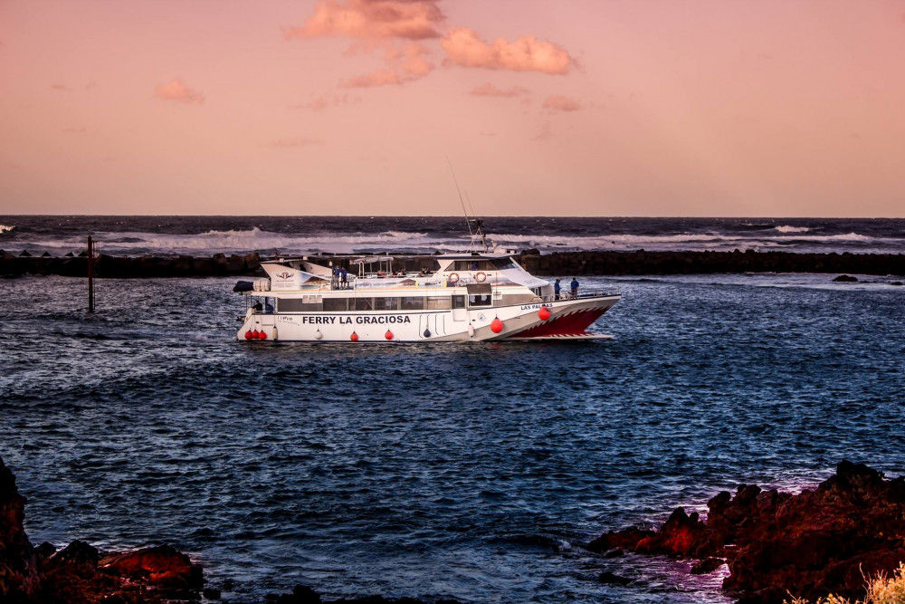 Water Taxi and Ferry Transport in Lanzarote