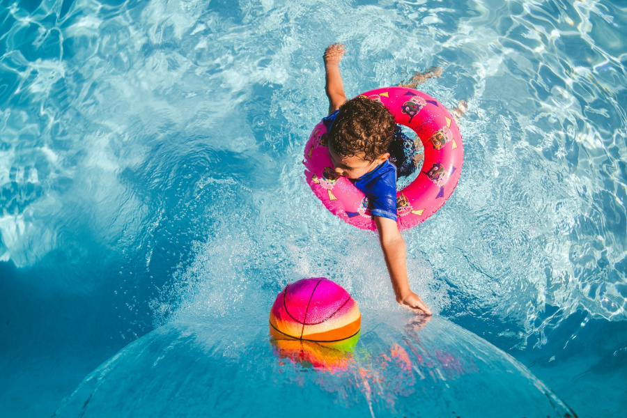 Comparing the water parks in Costa Teguise and Playa Blanca