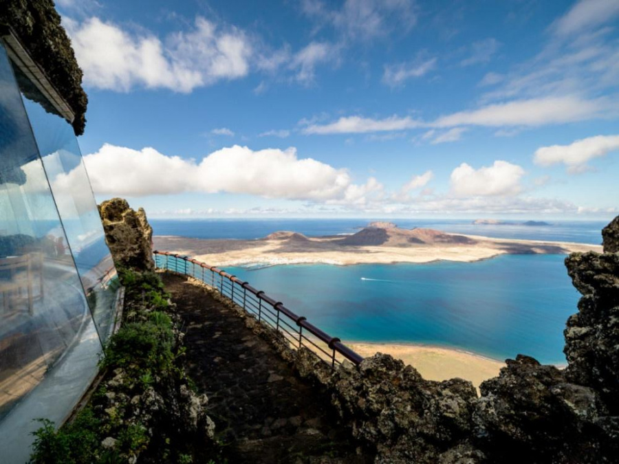 things-to-do-in-lanzarote-mirador-del-rio