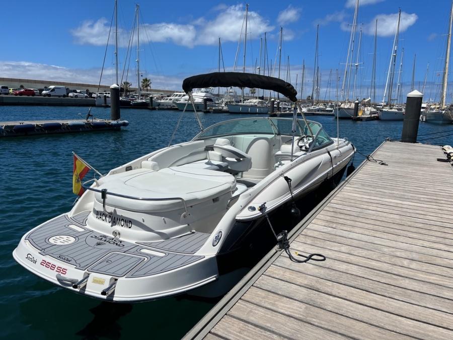 marina-rubicon-private-speedboat-excursion